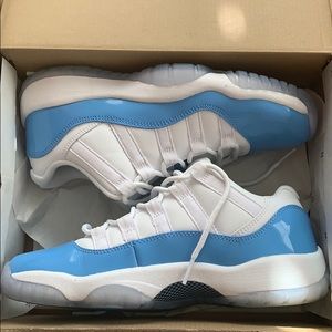 Jordan 11s Low NCU